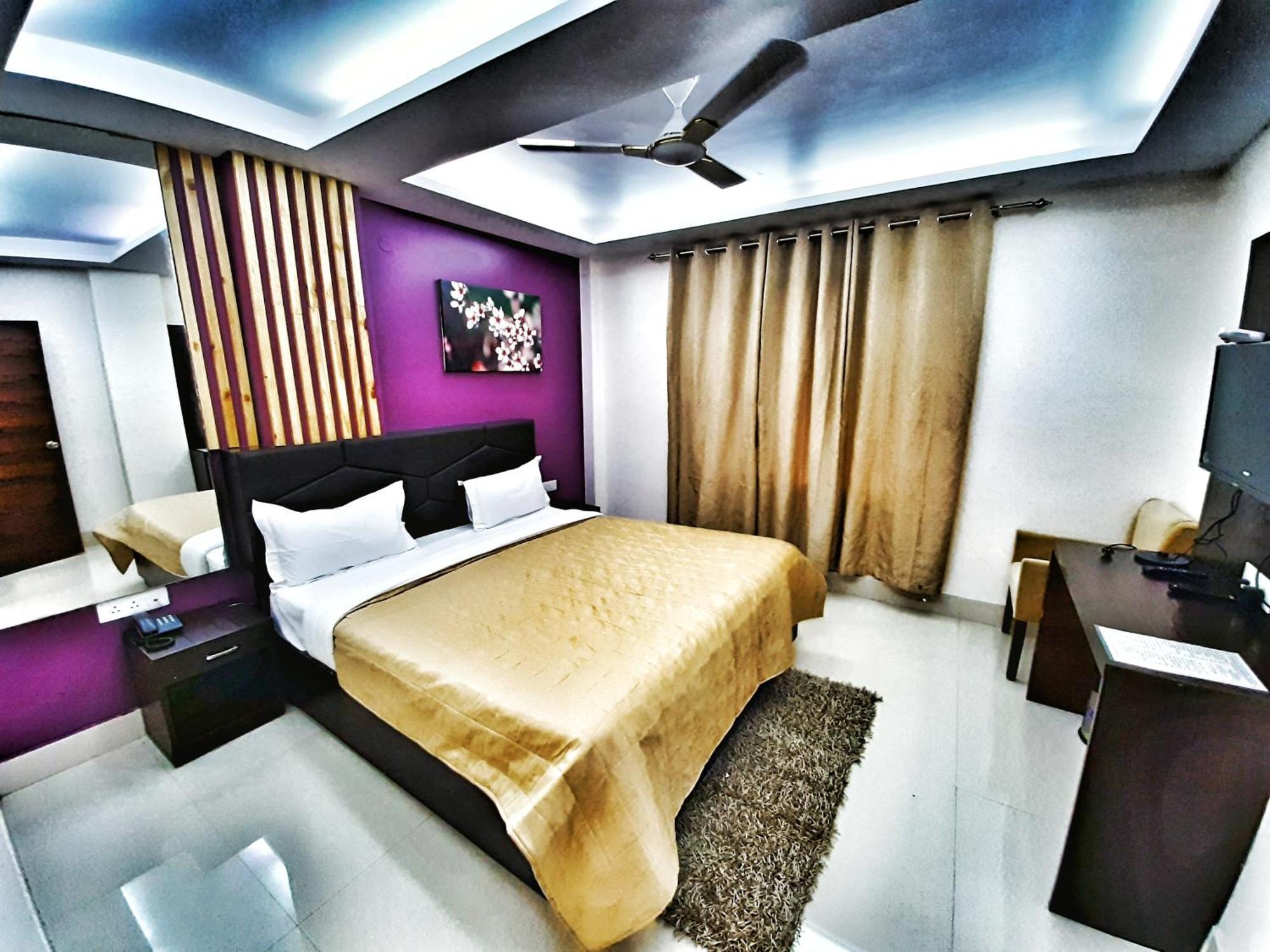 Hotel Delhi Aerocity, Nh 48 Nowe Delhi Zewnętrze zdjęcie