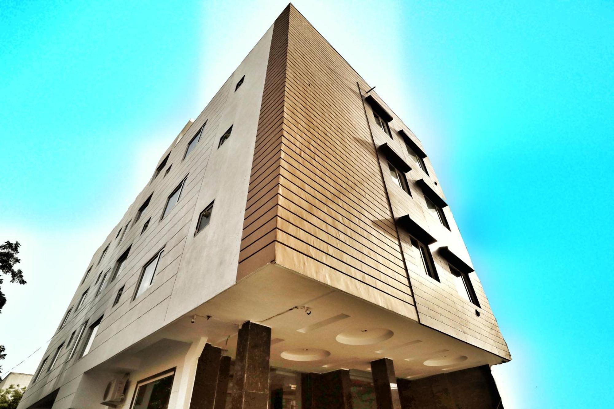Hotel Delhi Aerocity, Nh 48 Nowe Delhi Zewnętrze zdjęcie
