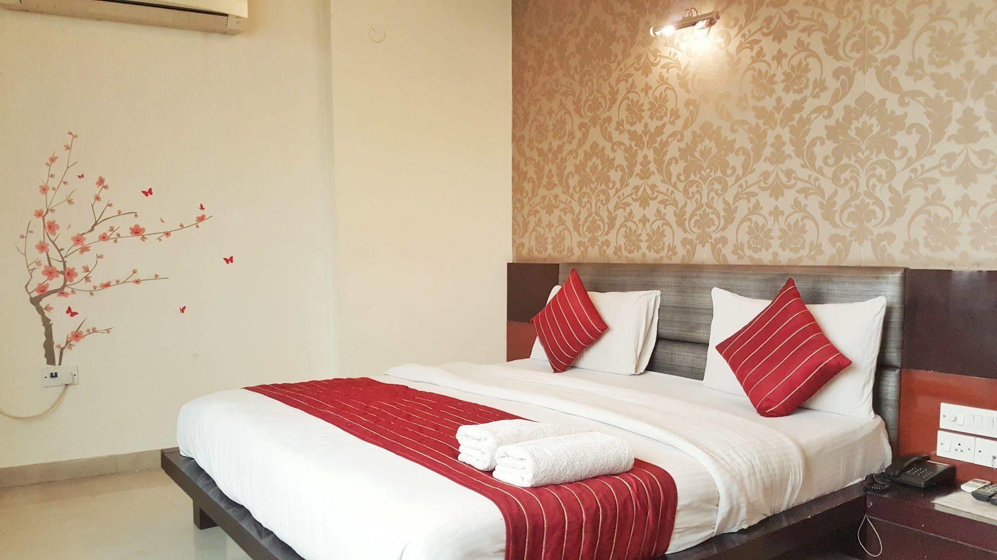 Hotel Delhi Aerocity, Nh 48 Nowe Delhi Zewnętrze zdjęcie